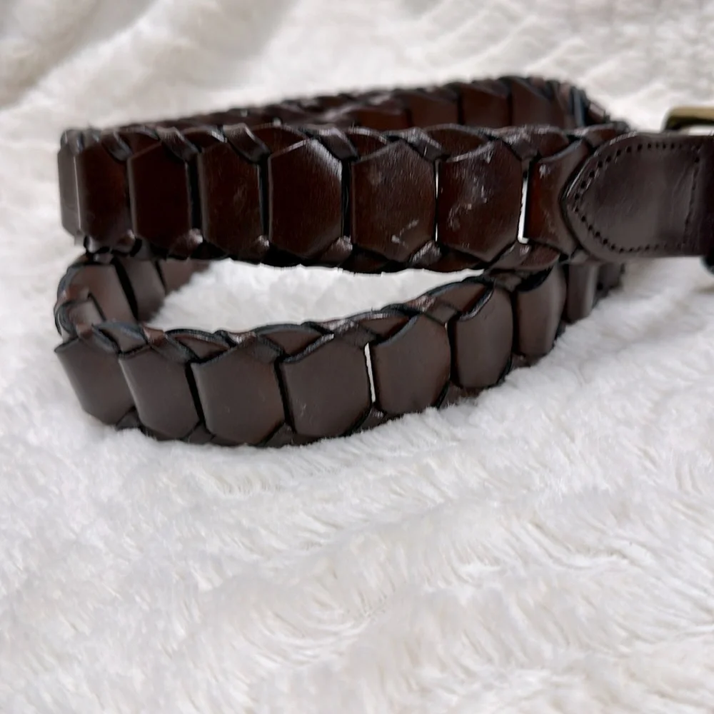 Beautiful dark brown woven belt, leather  tabs made in Argentina, size 32